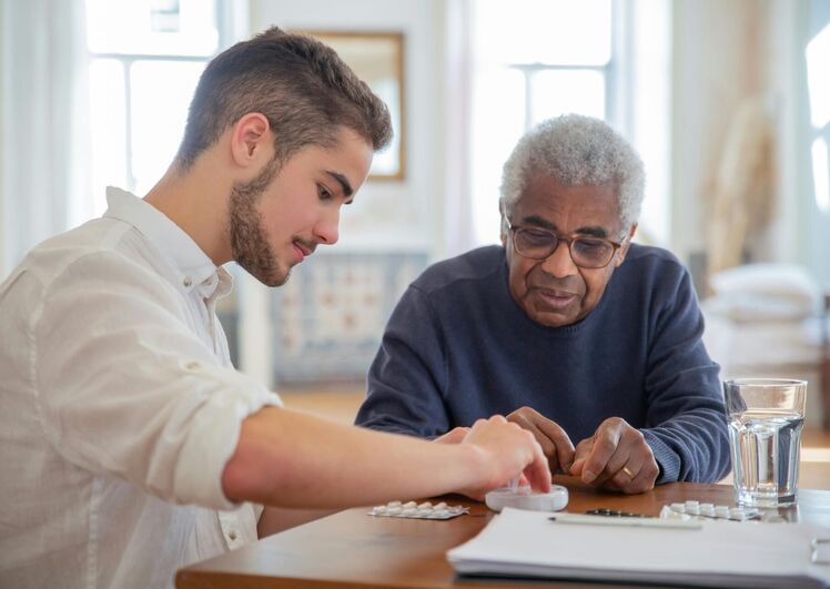 médicaments et personnes âgées - conseils